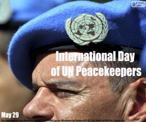 пазл Международный день миротворцев ООН